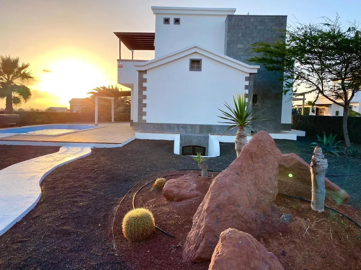 Vila Sea Winds Lanzarote Playa Blanca  Španělsko